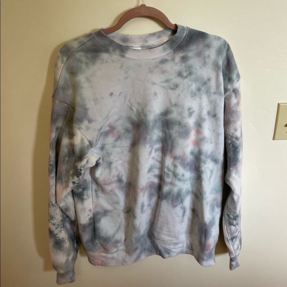 Tie Dye crew